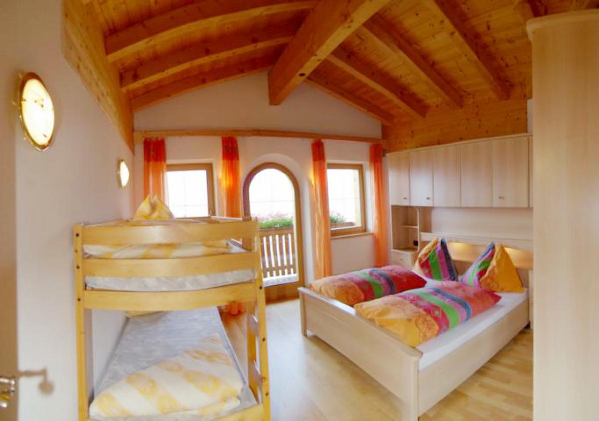 Appartement Ferienwohnung Tanzlokal