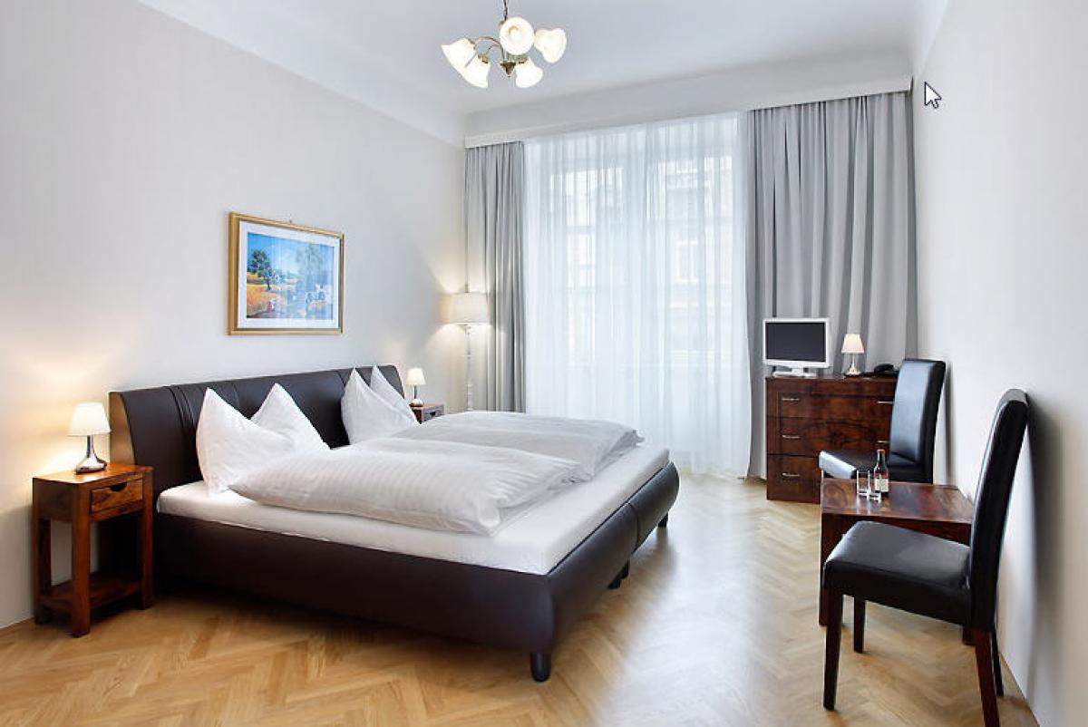 Hotel 12. Meidling