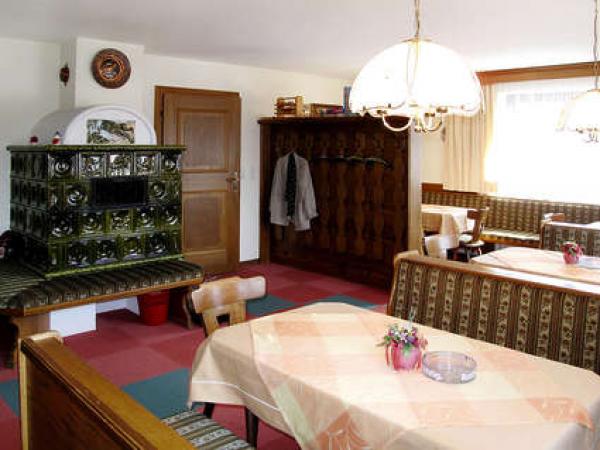 Pension 3